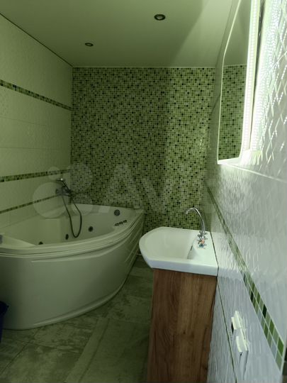 Коттедж 152,6 м² на участке 3,3 сот.