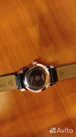 Продам швейцарские женские наручные часы Tissot