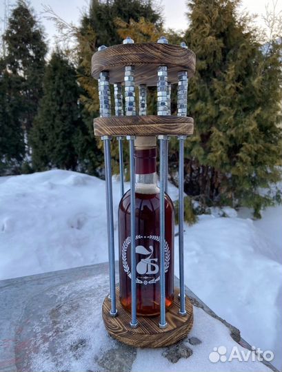 Сувенирная клетка для бутыли