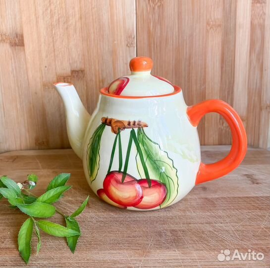 Чайник заварочный керамика с вишнями