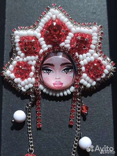 Брошь из бисера handmade