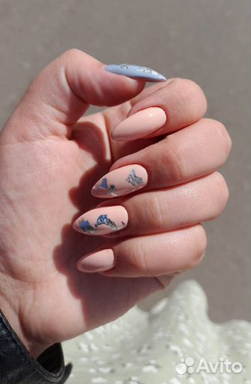 Наращивание ногтей