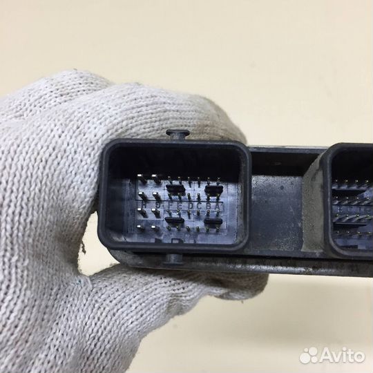 Блок управления двигателем Renault Duster