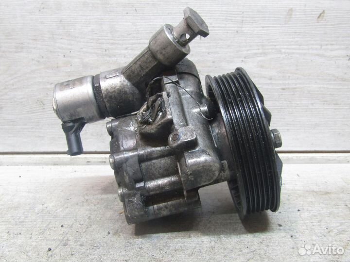 Насос гур BMW N52 N53 e60 e61 e63 e64