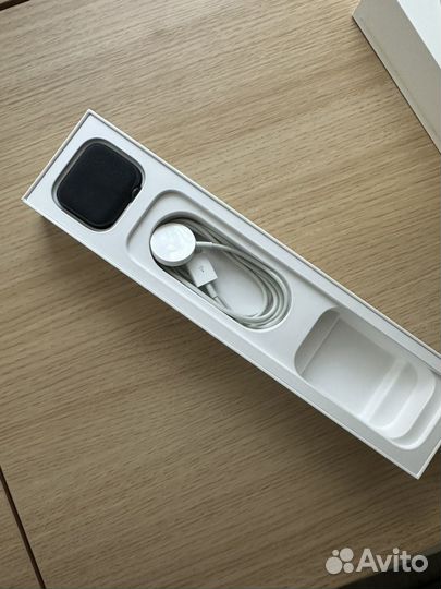 Часы apple watch 5 44 mm