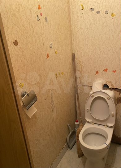 Комната 12 м² в 3-к., 12/12 эт.