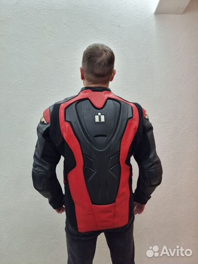 Мотокуртка кожаная icon