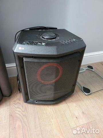 Блютуз колонка