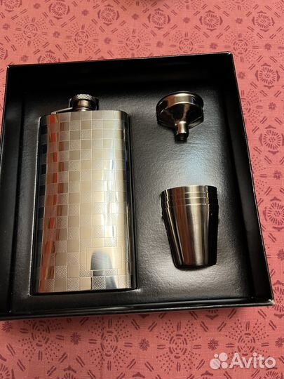Подарочный набор для мужчин фляшка +рюмки сталь