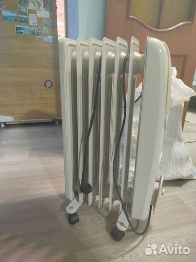 Масляный обогреватель бу Vitek vt-1701 w