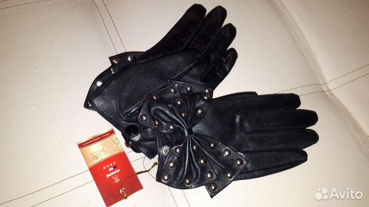Перчатки из натуральной кожи