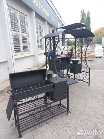 Это Мангал Стэн