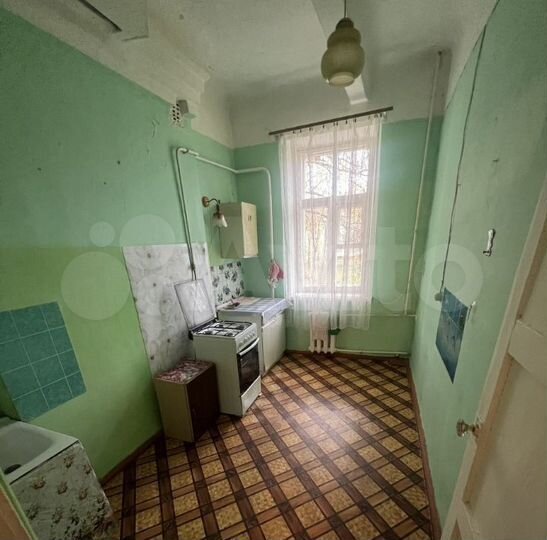 Комната 36 м² в 4-к., 2/2 эт.