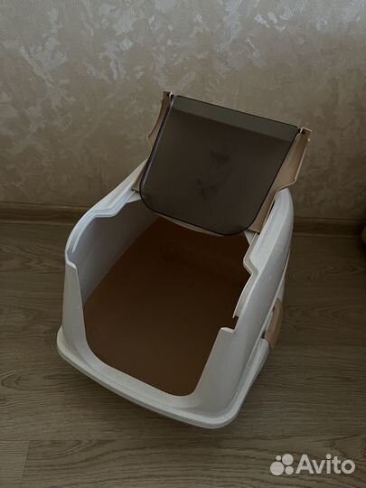 Закрытый туалет-домик для кошек