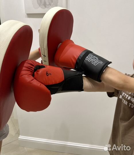 Боксерские перчатки детские лапа для бокса