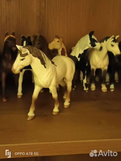 Фигурки лошадей шляйх