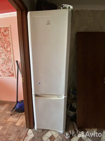 Холодильник