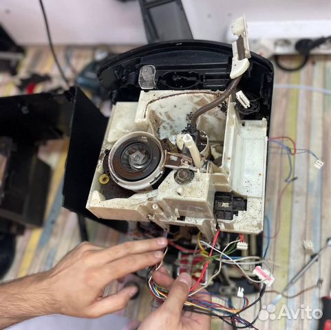 Инженер по обслуживанию кофемашин