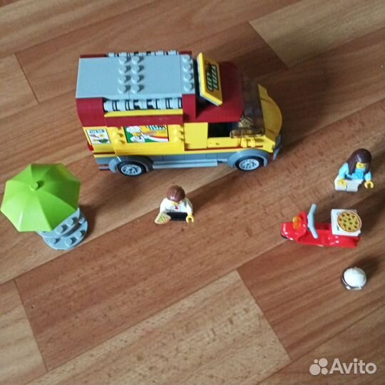 Lego набор Пиццерия