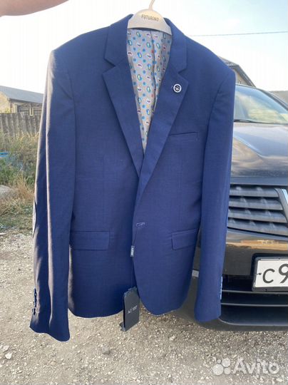 Продается пиджак
