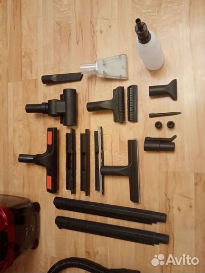 Пылесос Аквалон люкс,белый кот