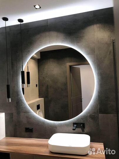 Круглое зеркало с подсветкой