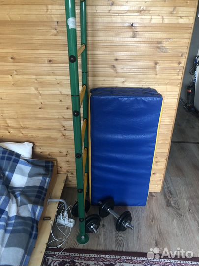 Шведская стенка с турником бу