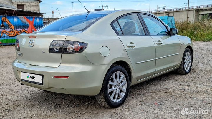 Mazda 3 1.6 AT, 2008, 200 000 км