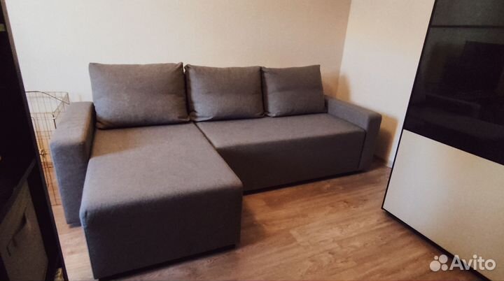 Угловой диван IKEA