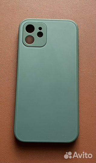 Чехол на iPhone 12