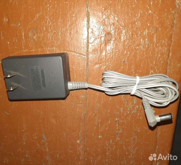 Адаптер-Зарядное устройство. Адаптер - блок питани