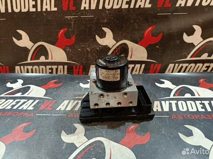 Блок ABS Mercedes-Benz C180 седан 2000-2008