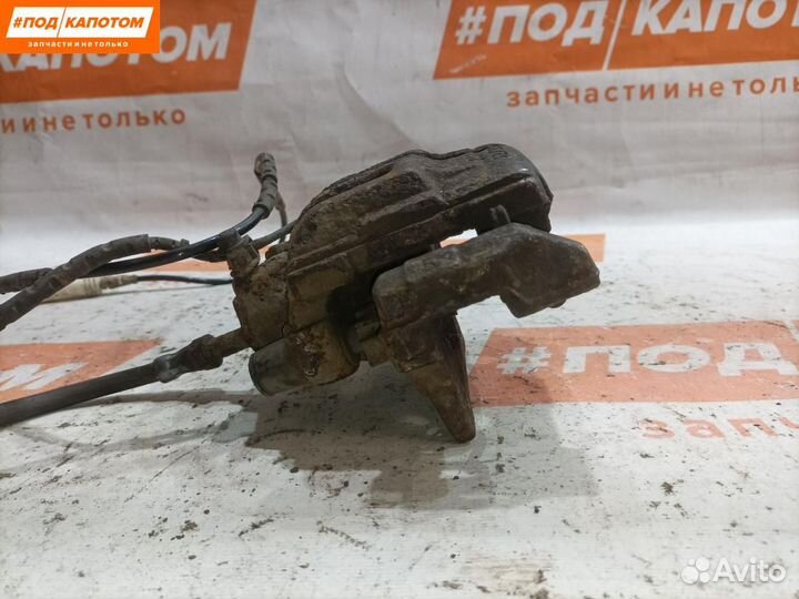 Суппорт тормозной задний правый BMW 3 34216776378