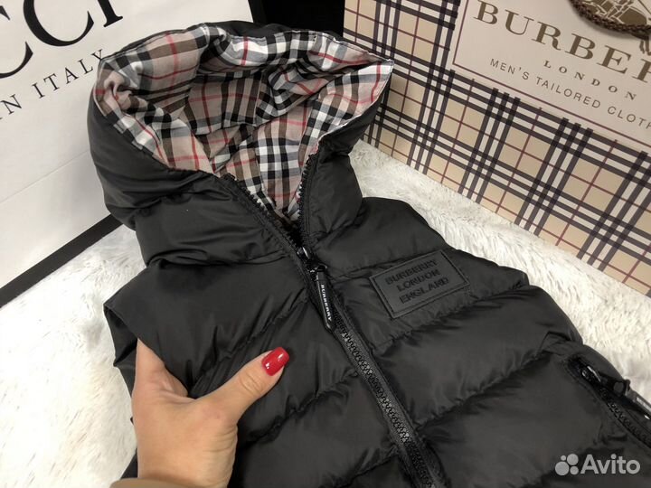 Безрукавка burberry жилетка детская