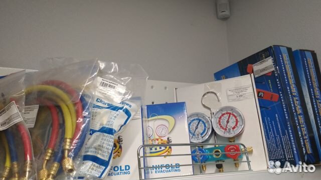Компрессор, фреон, фильтр-осушитель, инструменты