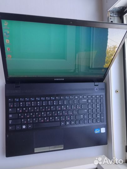 Мощный Samsung/i5-2410/4GB/GT 520MX 2GB/HDD 500GB