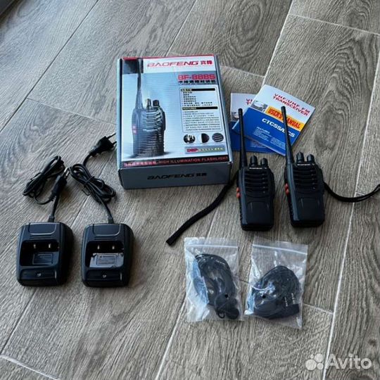 Рации + гарнитура до 10 км