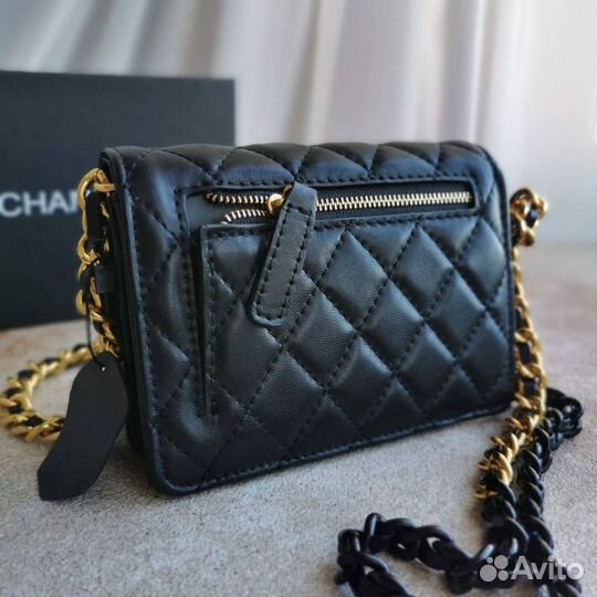 Сумка Chanel небольшая