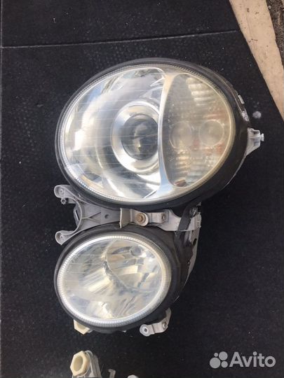 Фары Мерседес w210 ксенон Рест комплект