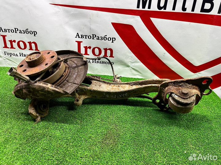 Задний кулак рычаг правый левый Opel Vectra B