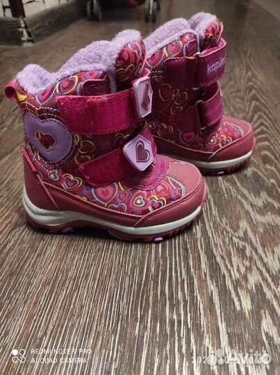 Ботинки зимние на девочку 23