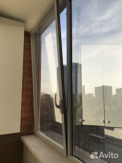 Продам алюминиевые окно