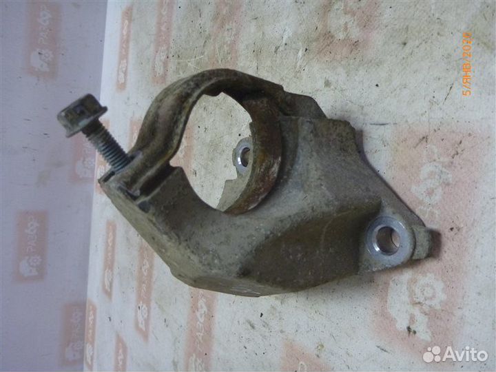 Кронштейн Renault Duster HSM F4R 2013