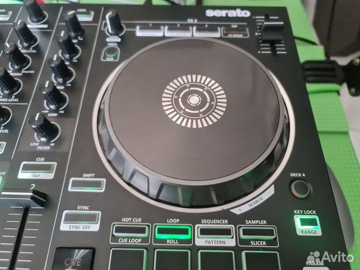 Dj контроллер Roland dj202