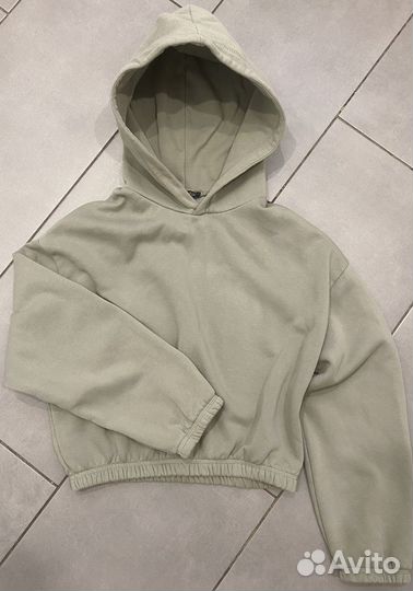Толстовка с капюшоном