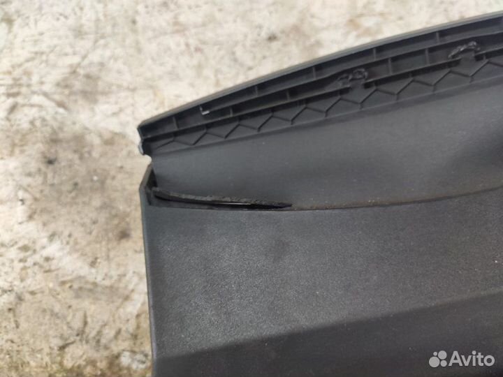 Кожух рулевой колонки Opel Zafira B minivan 1.6