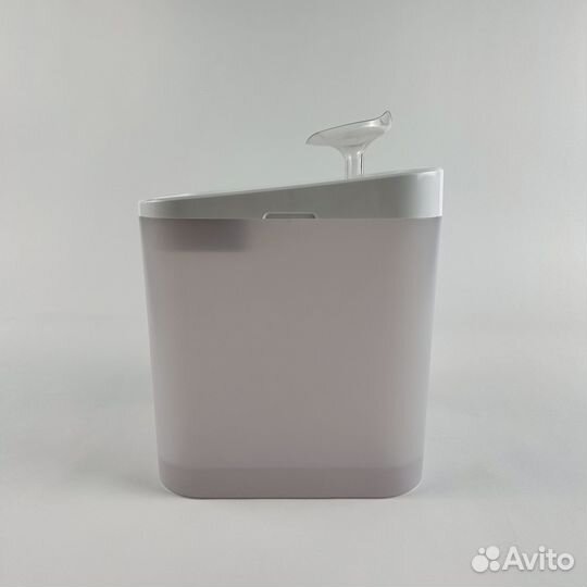 Автоматическая поилка для кошек