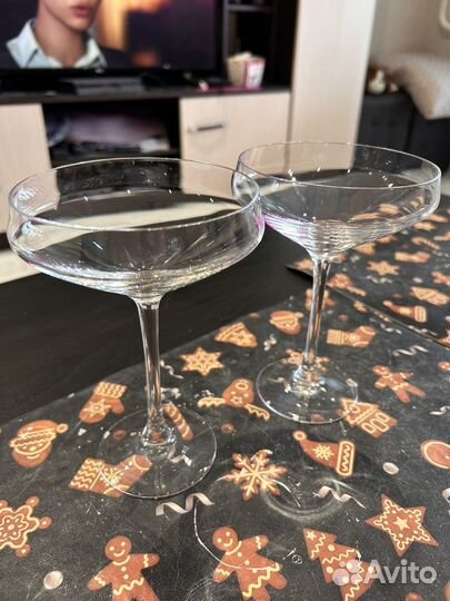 Бокалы для коктейлей