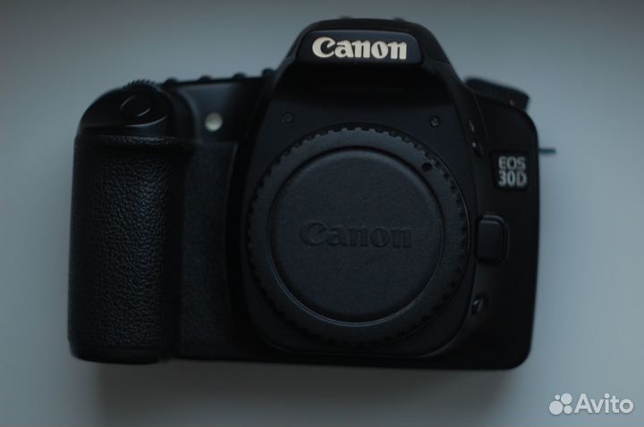 Canon EOS 30D body