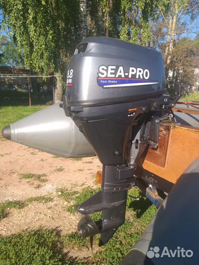 Продается лодка с мотором